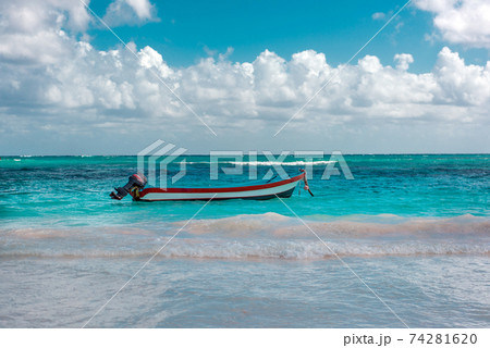 The boat in the Caribbean Sea on a sunny day. 74281620