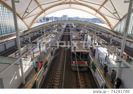 東急元住吉駅ホーム　神奈川川崎市中原区 74281700