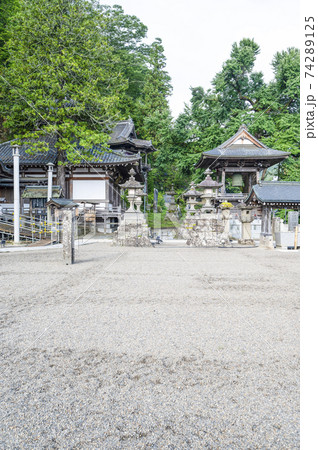 北向観音境内(上田市) 北向観音境内(上田市) 74289125