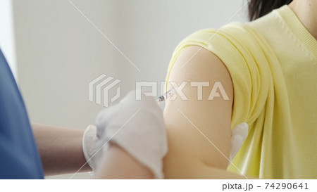 ワクチン接種イメージ 74290641