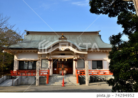 一岡神社　(泉南市) 74294952