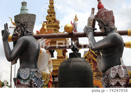 Sculpture, architecture and symbols of Buddhism, Thailand 74297050