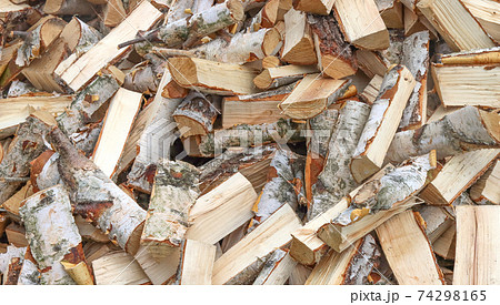 Chopped birch wood firewood. 74298165