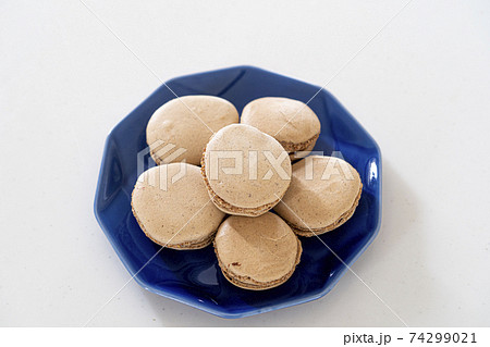 手作りマカロン 74299021