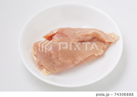 鶏むね肉 鶏むね肉 74306888