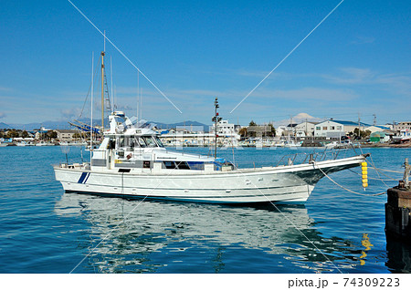 シラス漁を終えて 74309223