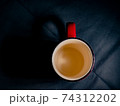赤いコップ 74312202