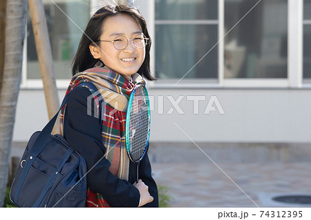 中学生  撮影協力：中央工学校附属日本語学校 74312395