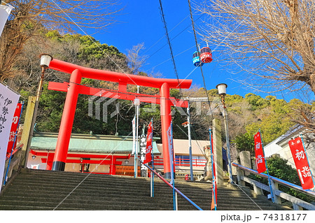 【徳島県】晴天下の徳島眉山天神社 【徳島県】晴天下の徳島眉山天神社 74318177