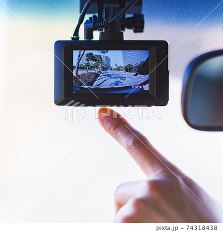 ドライブレコーダー ドラレコ 【安全運転イメージ】 ドライブレコーダー ドラレコ 【安全運転イメージ】 74318438