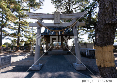 【愛知県】　竹島　八百富神社 74328901