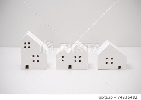 家　住宅　住まい　街　エコハウス 74336482