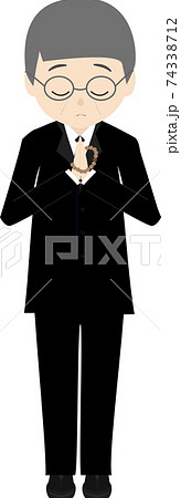 お祈りするお爺さん お祈りするお爺さん 74338712
