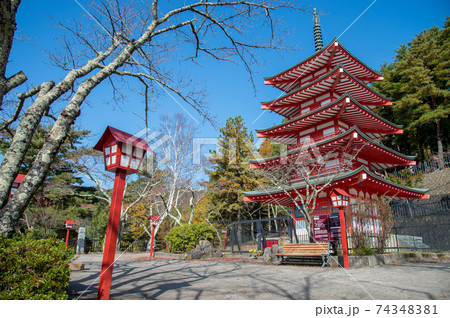 Chureito pagoda in the morning, Japan in autumn 74348381