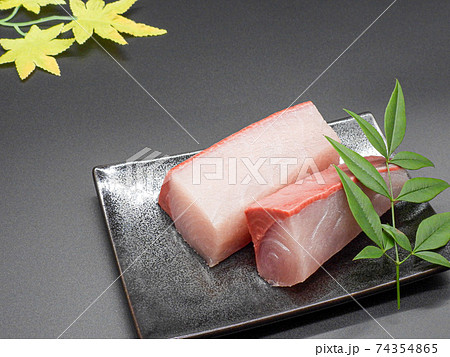 ブリのお刺身 柵3 ブリのお刺身 柵3 74354865