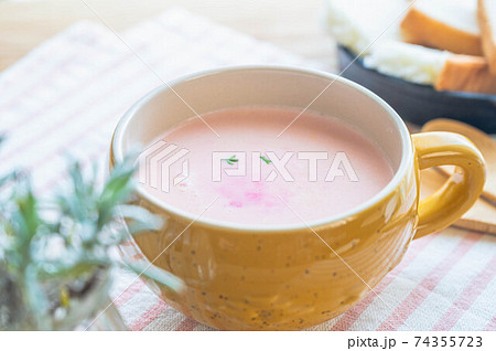 ビーツのクリームスープ ビーツのクリームスープ 74355723