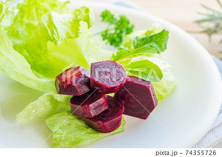 ビーツのサラダ 74355726