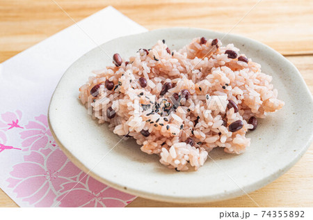 お赤飯 お赤飯 74355892