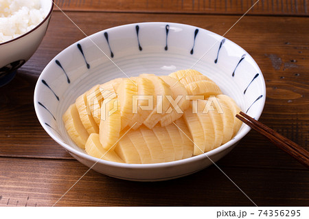 本干し大根の沢庵漬け 74356295