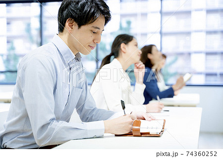 セミナー風景 74360252