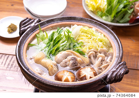 鶏の水炊き 74364084