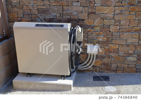 プラグインハイブリットの充電装置 充放電器 プラグインハイブリットの充電装置 充放電器 74366840