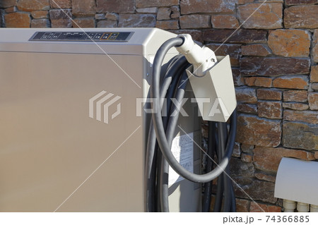 プラグインハイブリットの充電装置　充放電器 74366885