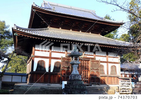 久留米市　善導寺の釈迦堂 74370703