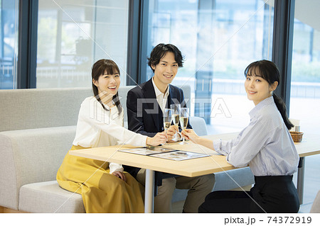 乾杯 74372919