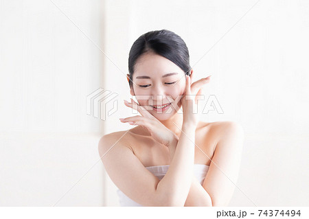 美容・スキンケア・保湿・ビューティー 74374494