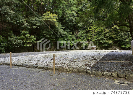 伊勢神宮　外宮　別宮　土宮　古殿地 74375758