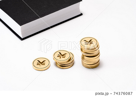 お金　円　通貨　本 74376087