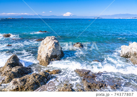 《神奈川県》森戸海岸・大海原 74377807