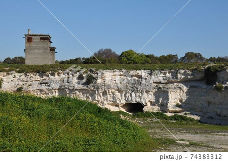 南アフリカ、ケープタウン、マンデラ大統領が収容されていた刑務所島、ロベン島 南アフリカ、ケープタウン、マンデラ大統領が収容されていた刑務所島、ロベン島 74383312