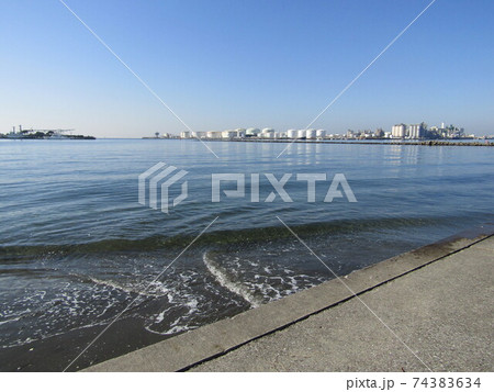 港町の風景 港町の風景 74383634