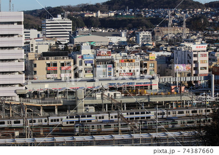JR東日本・湘南モノレール大船駅と周辺1 74387660