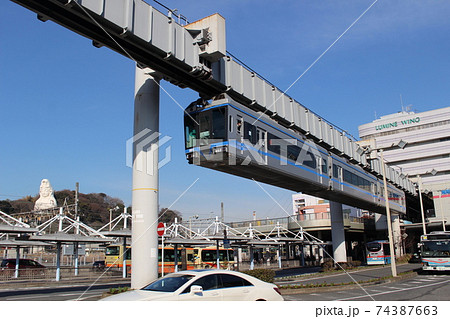 湘南モノレール　5000系　大船観音 74387663