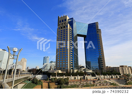 東京　青海　シンボルプロムナード公園　夢の大橋 74390232