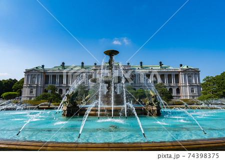 赤坂離宮　噴水 74398375