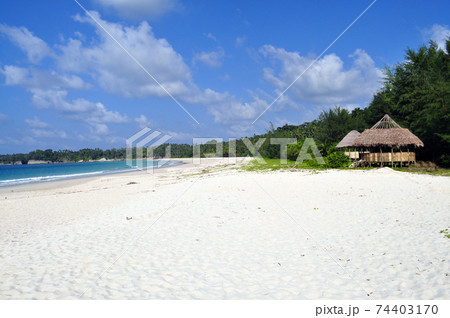 Tropical Sea Beach. Tropical Sea Beach. 74403170