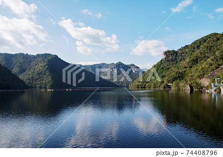 満杯の宇連ダム 満杯の宇連ダム 74408796