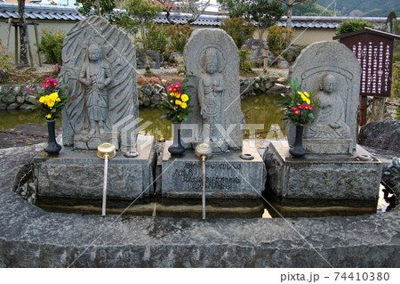 飛鳥寺　奈良県明日香村 74410380