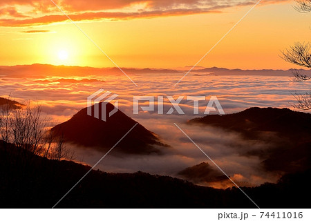大江山からの福知山盆地の雲海 74411016