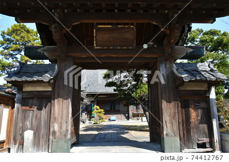 冬晴れの半田運河界隈 旧中埜半六邸・蔵の街 冬晴れの半田運河界隈 旧中埜半六邸・蔵の街 74412767