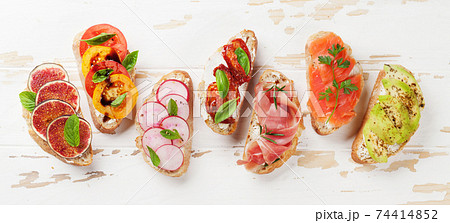 Brushetta or spanish tapas set 74414852