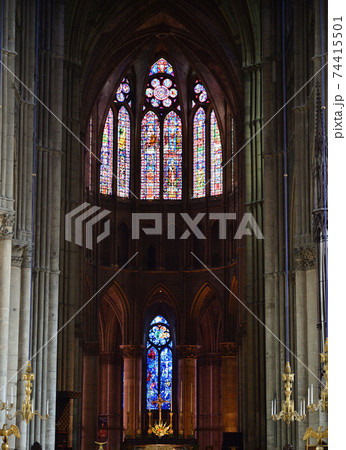 ランス・ノートルダム大聖堂、聖堂内、フランス 74415501