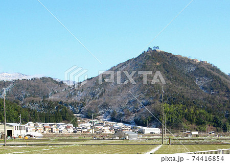 312号線から見る和田山山頂の竹田城跡/兵庫県朝来市 312号線から見る和田山山頂の竹田城跡/兵庫県朝来市 74416854