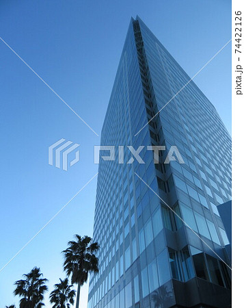 高速船桟橋前から見上げたグランドプリンスホテル広島 74422126