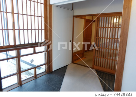 萩の迎賓館「常茂恵旅館」貴賓室「花王」通路 萩の迎賓館「常茂恵旅館」貴賓室「花王」通路 74429832