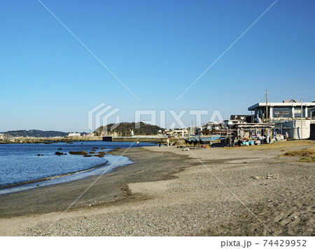 湘南三浦半島の逗子市・葉山町の冬 湘南三浦半島の逗子市・葉山町の冬 74429952